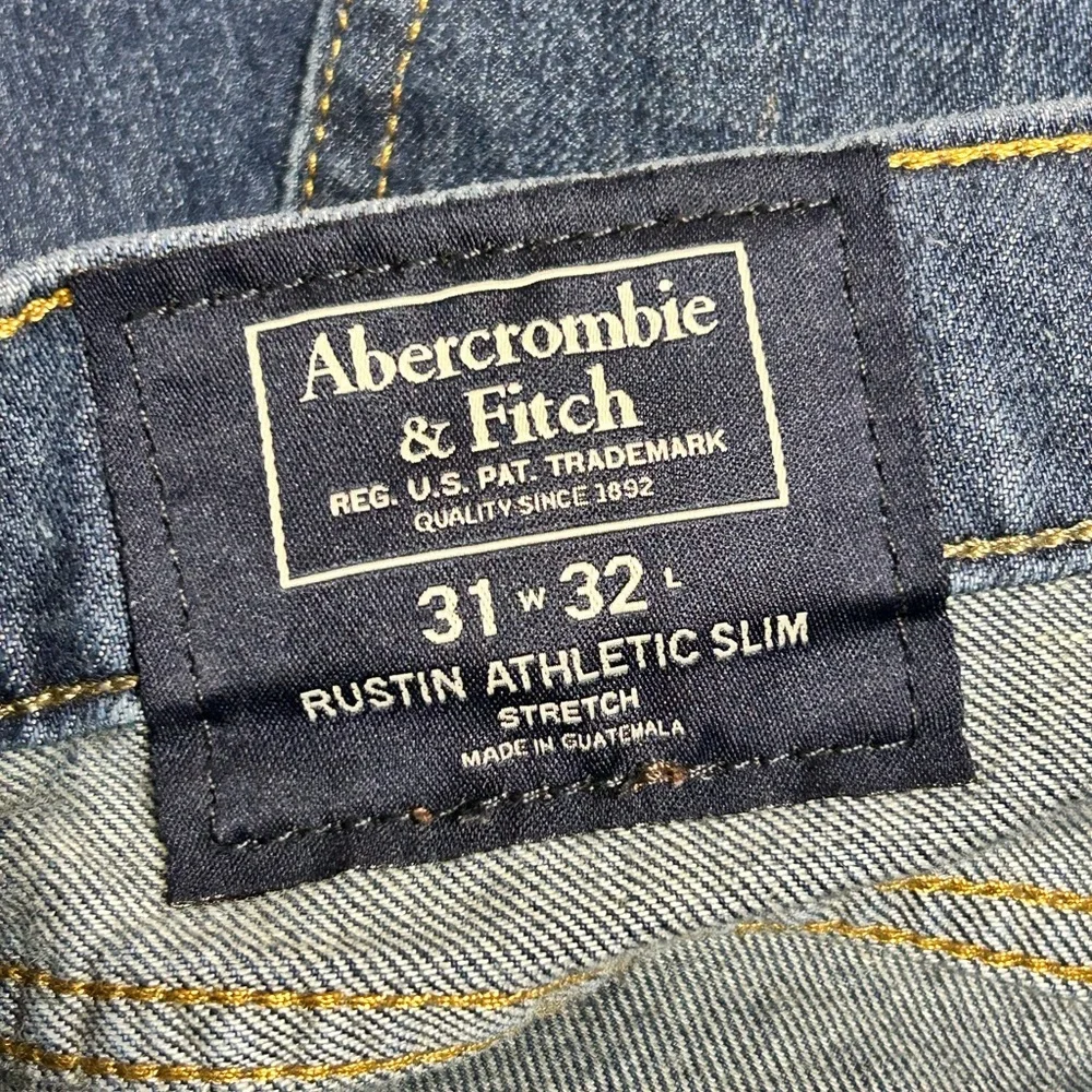 Abercrombie and Fitch Rustin Athletic Slim Cropped Raw Hem Jeans